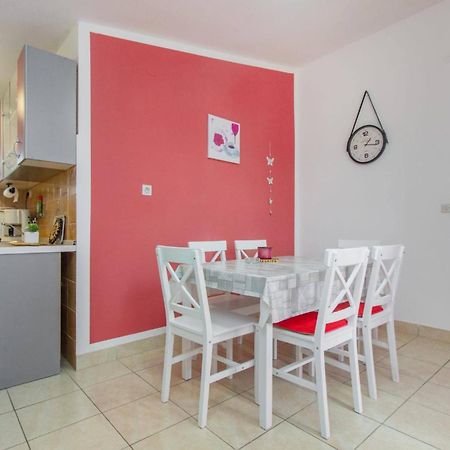 Apartments Alaga Tribalj المظهر الخارجي الصورة