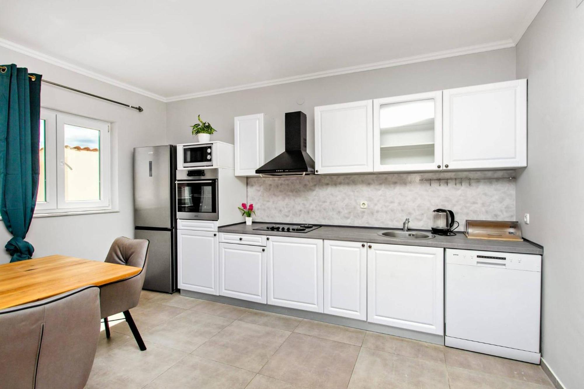 Apartments Alaga Tribalj المظهر الخارجي الصورة