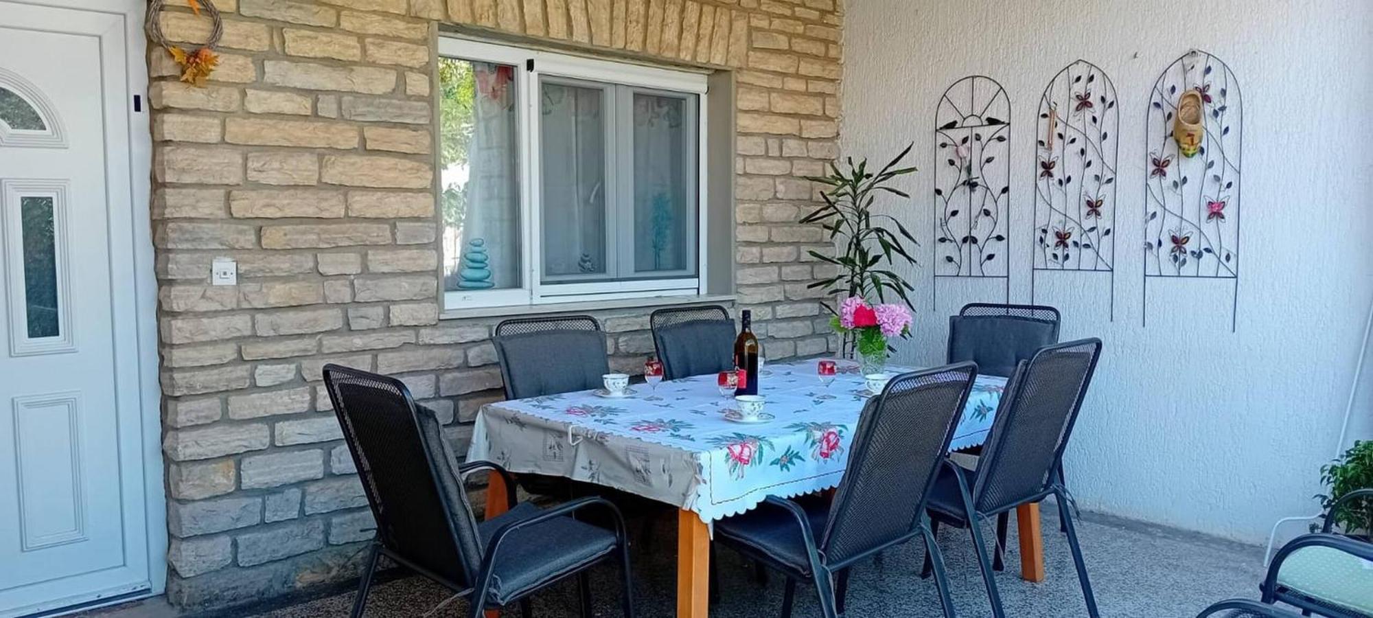 Apartments Alaga Tribalj المظهر الخارجي الصورة