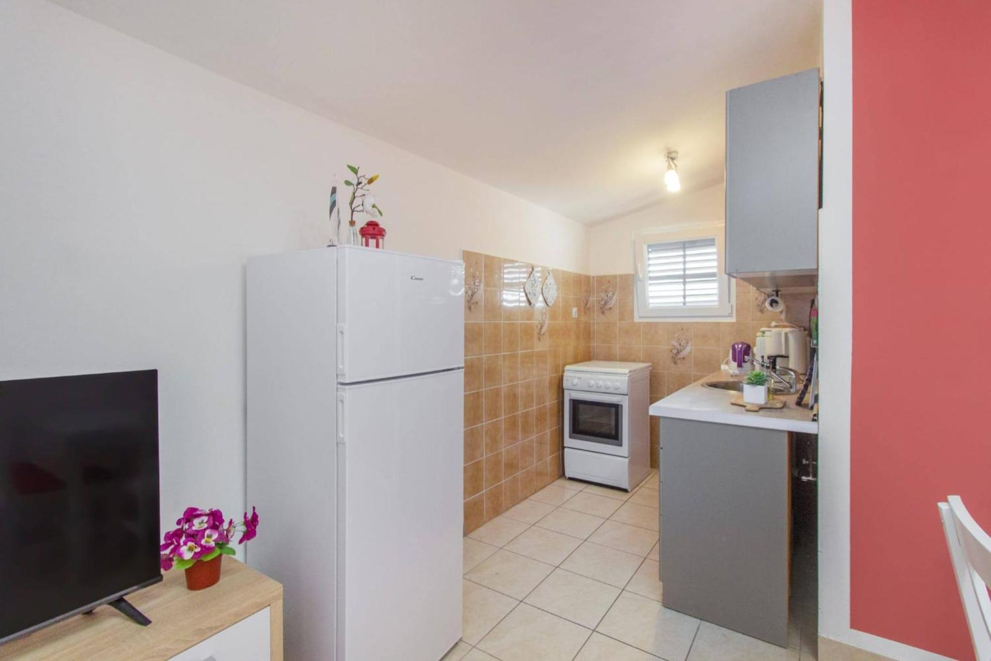 Apartments Alaga Tribalj المظهر الخارجي الصورة