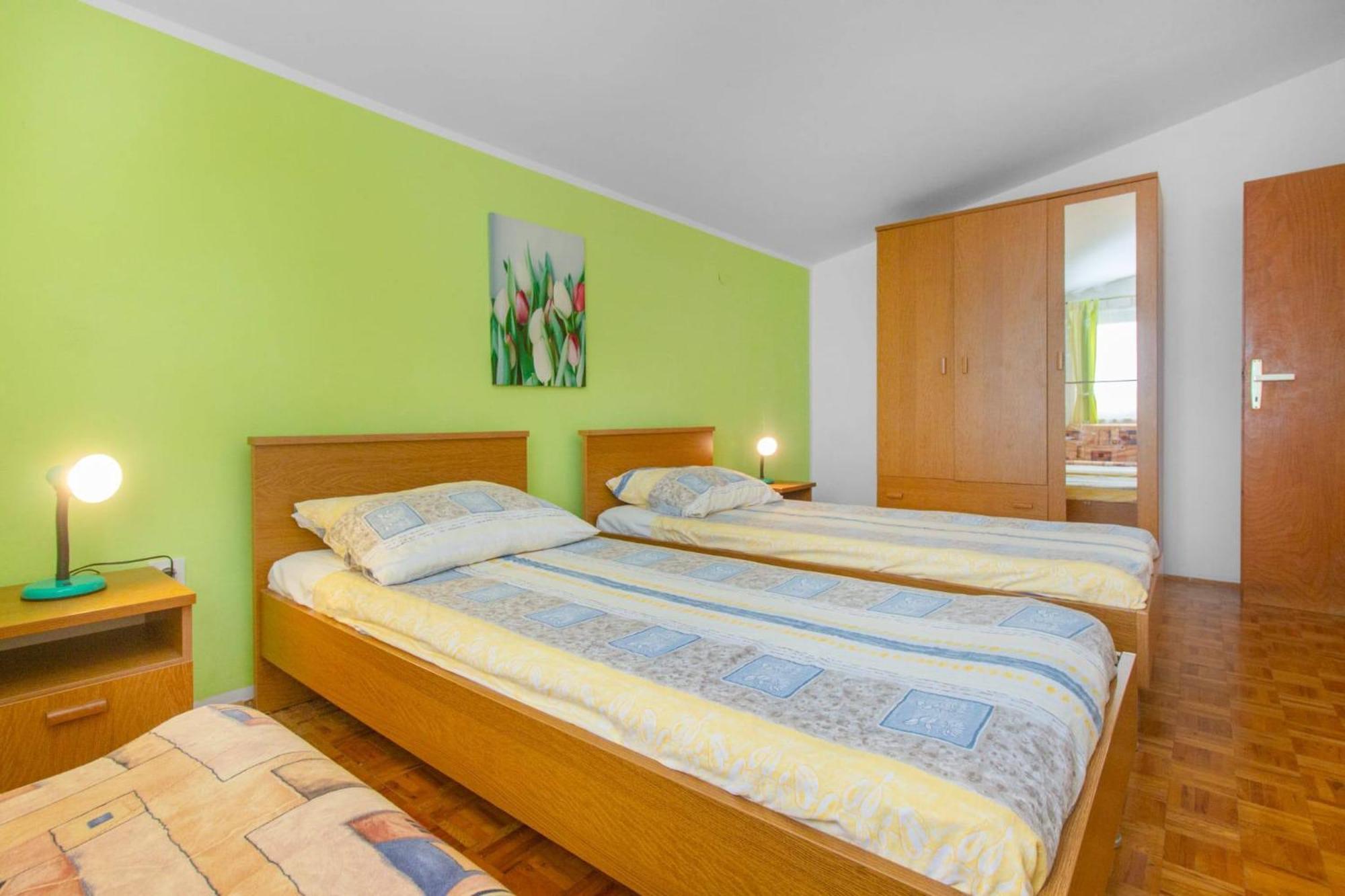 Apartments Alaga Tribalj المظهر الخارجي الصورة