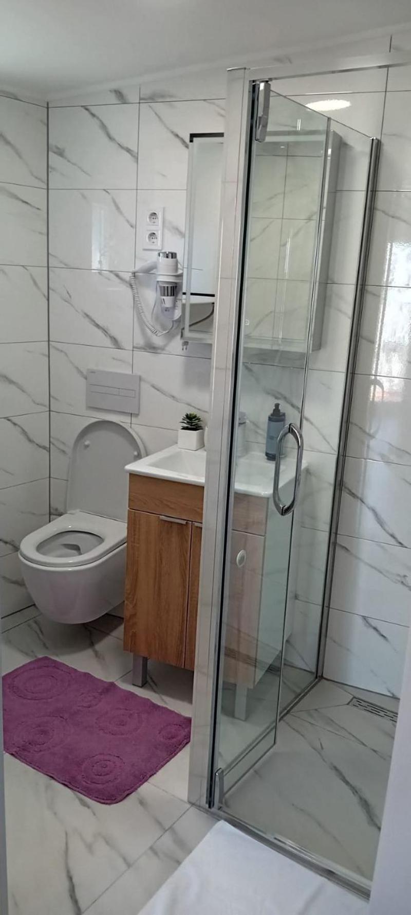 Apartments Alaga Tribalj المظهر الخارجي الصورة